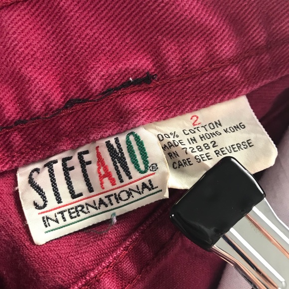 SOLD- Vintage High-Waisted Red Jeans - Picture 10 of 10